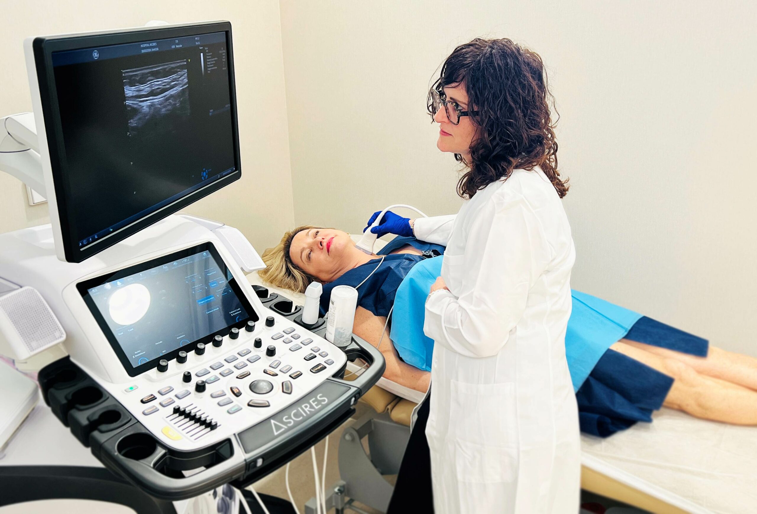 Los chequeos médicos personalizados de Ascires integran más de una decena de especialidades médicas y ofrecen resultados inmediatos, en 24h o 48h, según la edad.